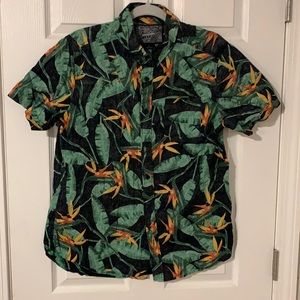 Men’s Button Down Short Sleeve